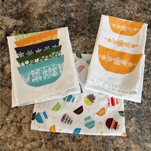 Pyrex-Inspired Tea Towels